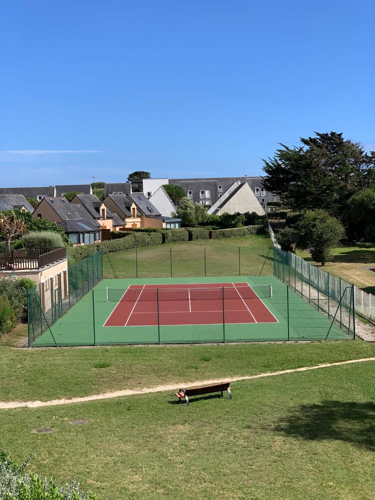 Perle Beach, Petite Maison Situee En Bord De Plage, Piscine. Guidel Exterior foto